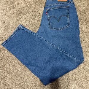 Levi's Women’s Wedgie Straight Jeans